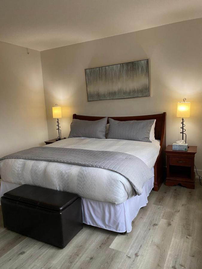 Spectacular Penthouse With Amazing Views, Indoor Pool And Hot Tub Hotell Canmore Eksteriør bilde